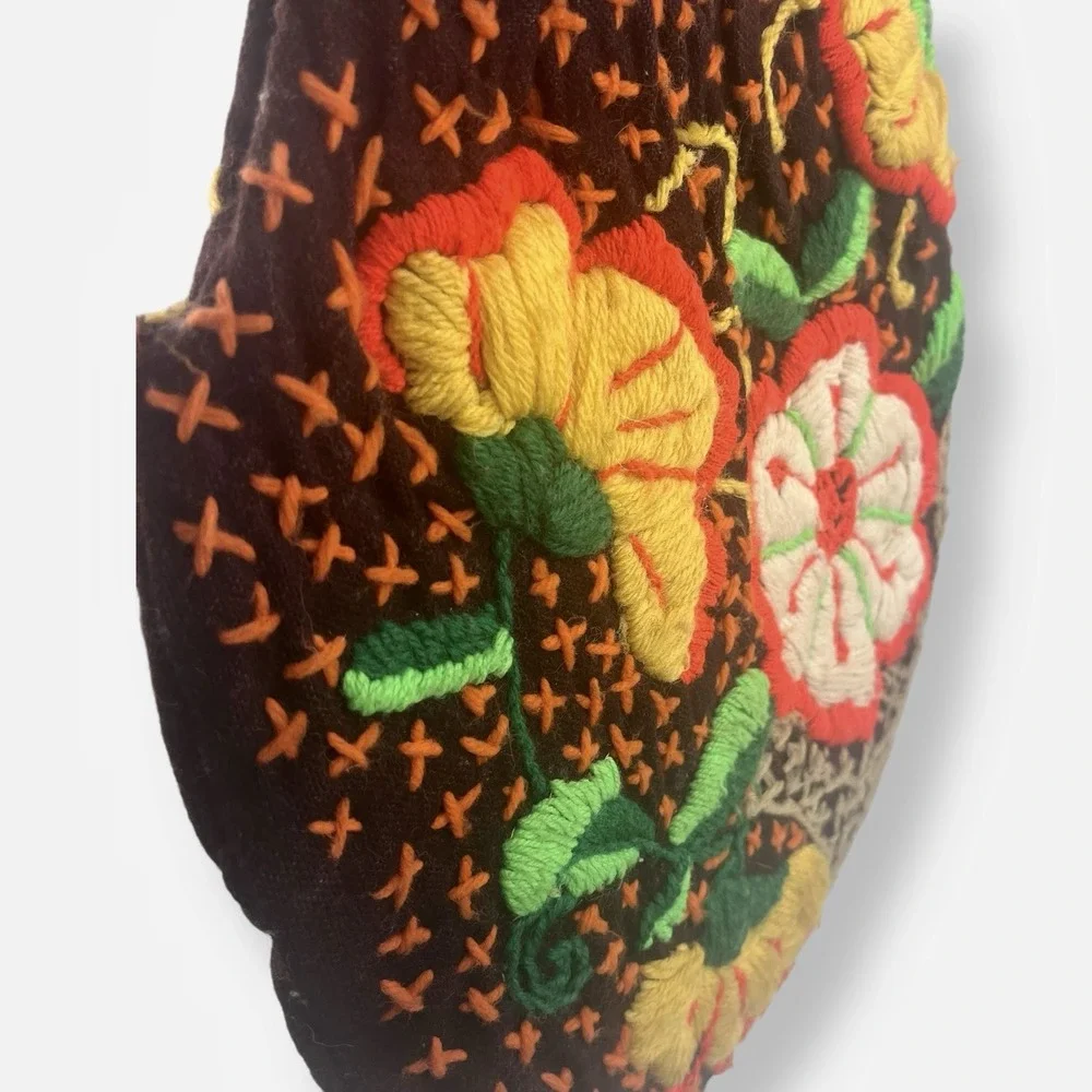 Vintage Tote Bag Boho Floral Brown Fabric Wood Handles‎ Embroidered Flowers